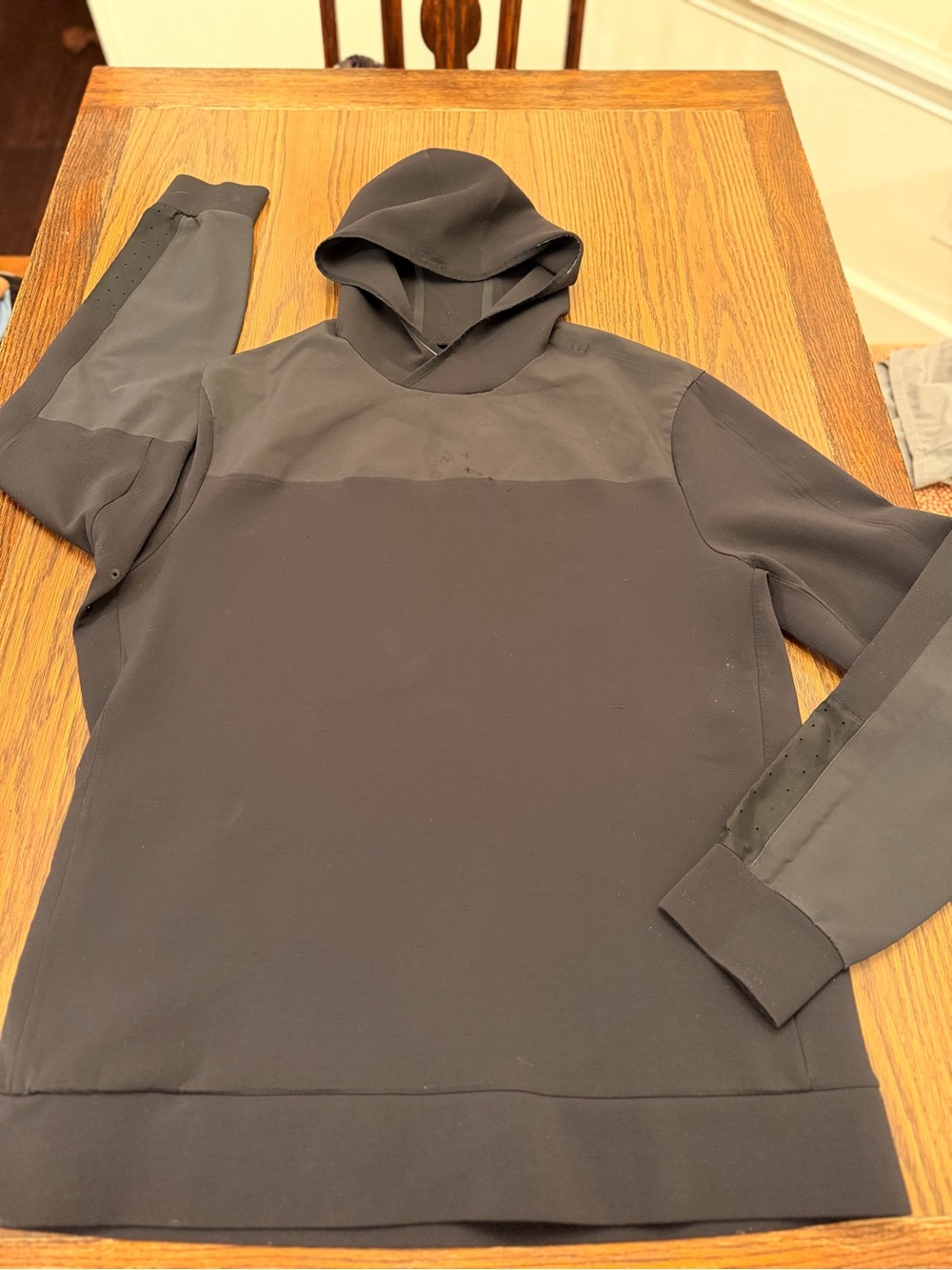 lululemon athletica Men's Black Hooded Pullover